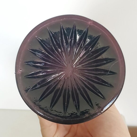 13.75 Inch Amethyst Ripple Vase, Imperial Glass Company, Carnival Glass - Picture 5 of 7